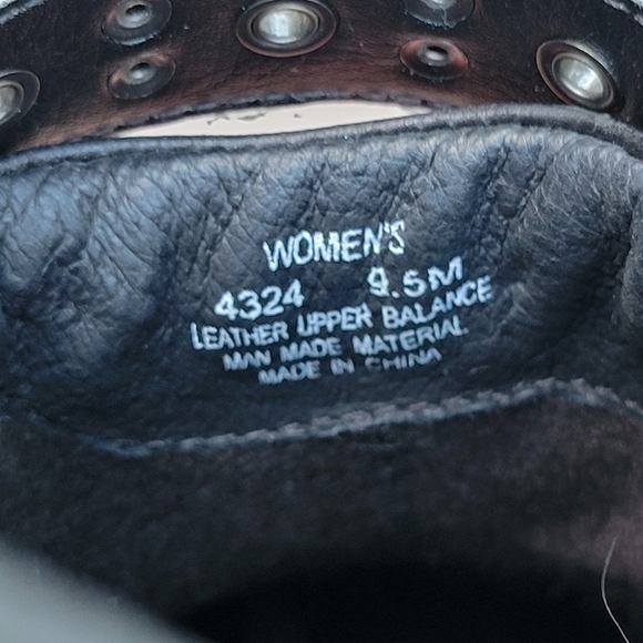 Red Wing Shoes Black Leather Stud Strap Moto Harness Ankle Booties Boots 9.5 - Picture 7 of 8